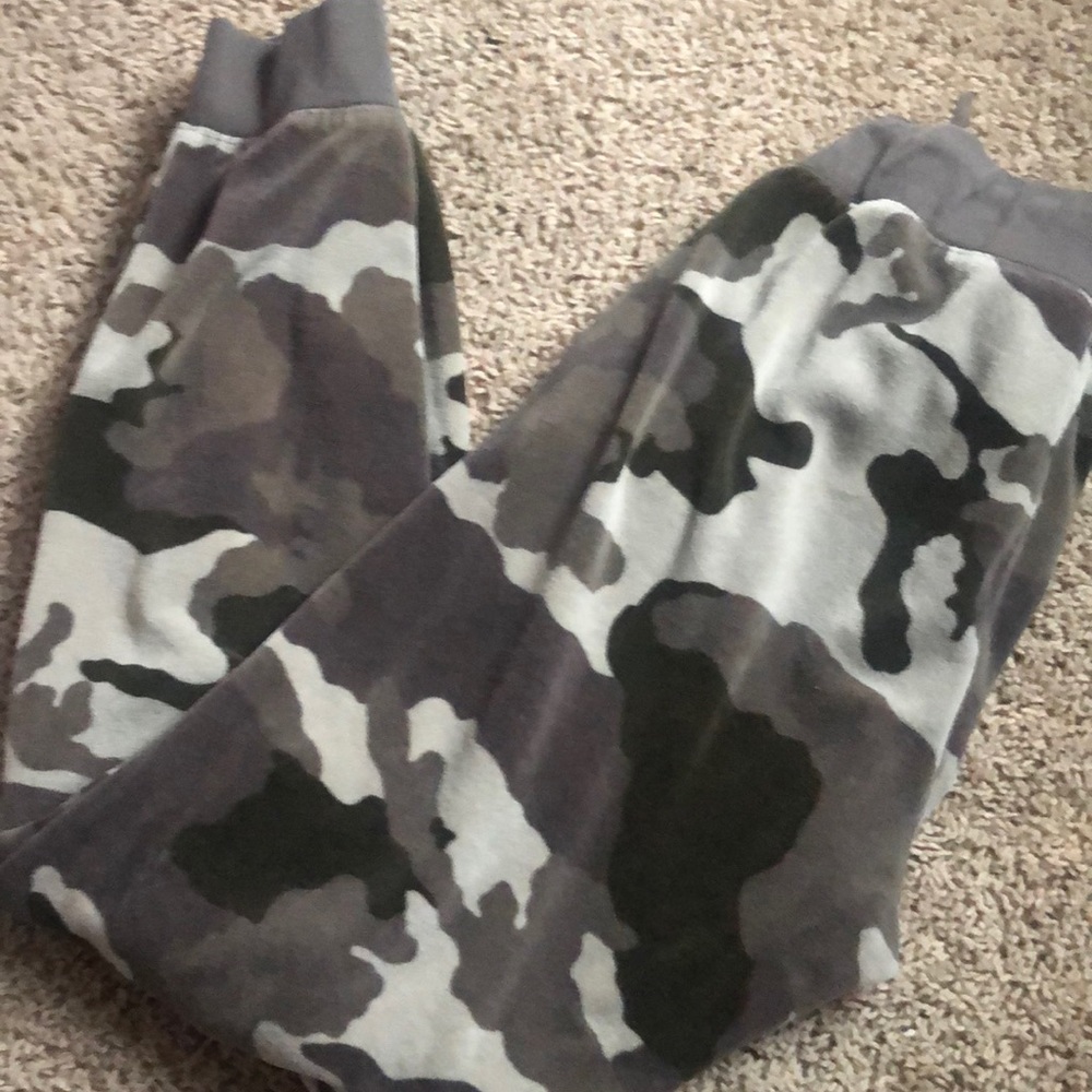 Army joggers